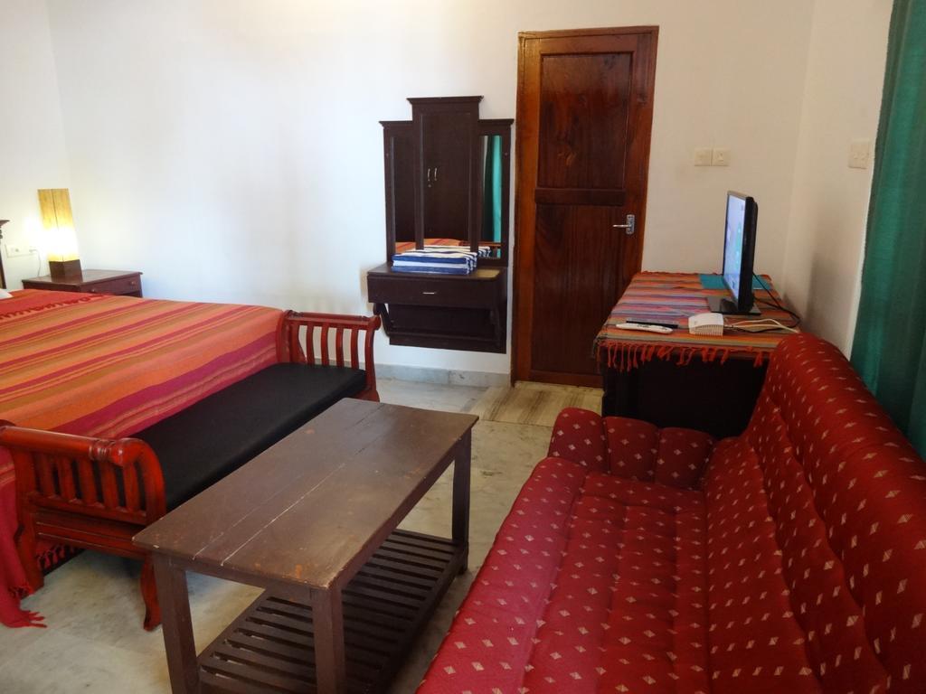 Hill View Beach Resort Varkala Eksteriør billede